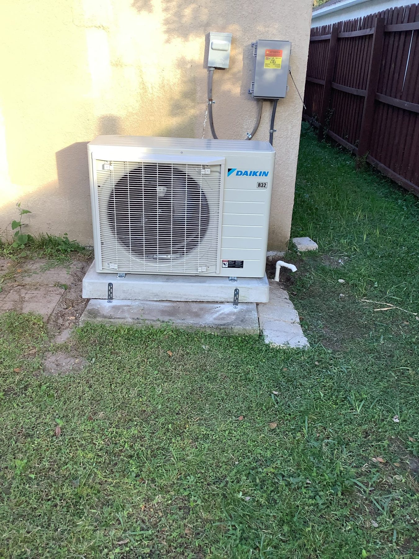 New Daikin Fit 3 Ton 16.6 Seer2